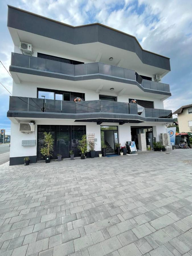 Apartmani Muric ลูบลิยานา ภายนอก รูปภาพ